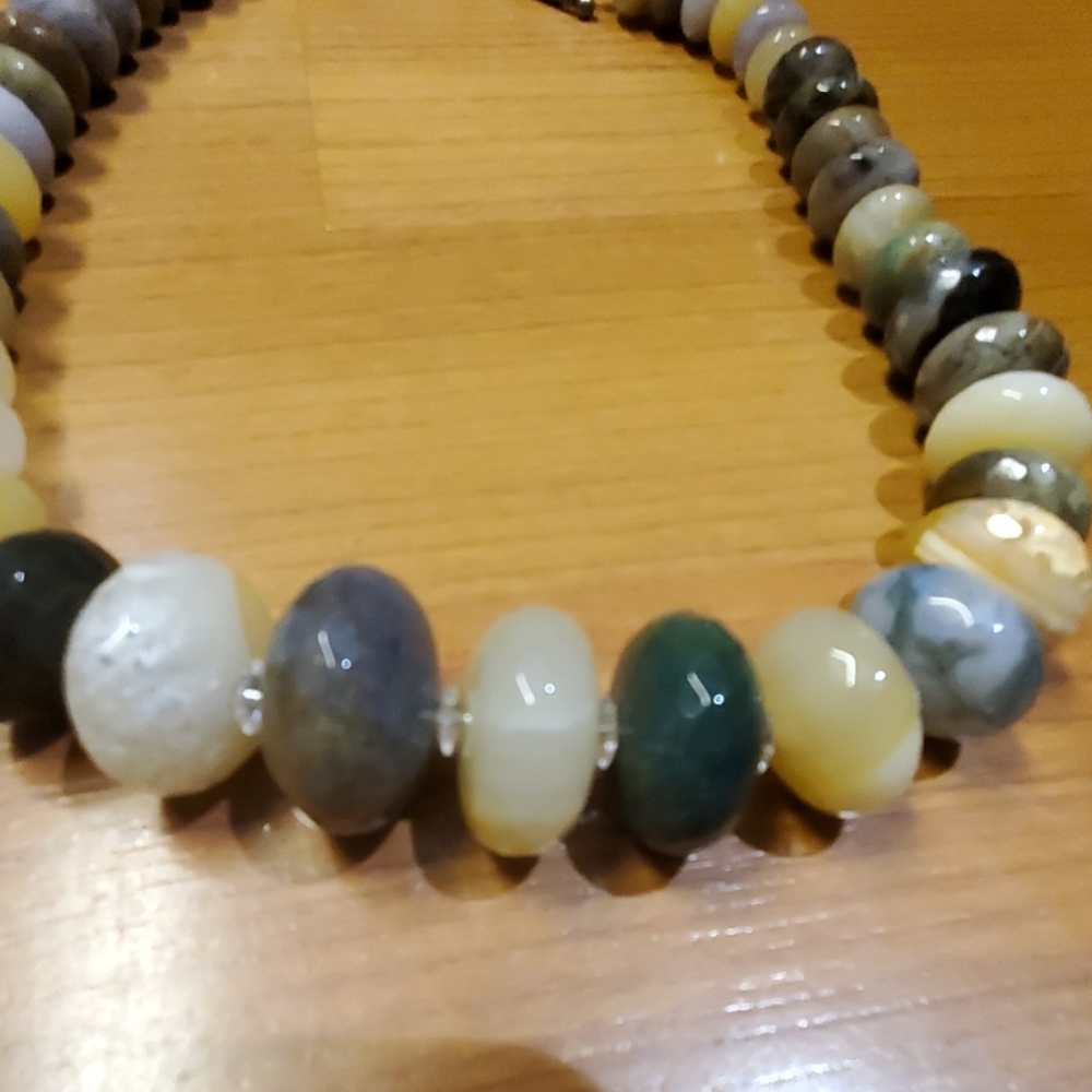 Vintage multi-colored agate necklace - Picture 3 of 3